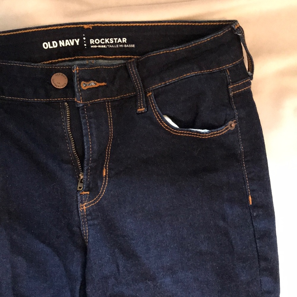 Old Navy stretchy blue skinny jean